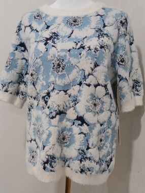 Rachel Zoe Blue and White Floral Knit Sweater Top